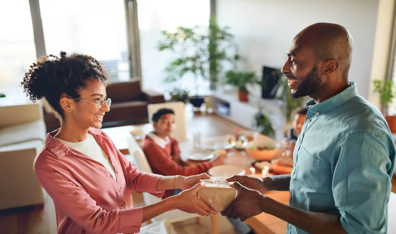 Father’s Day 2025 Shopping & Spending By the Numbers